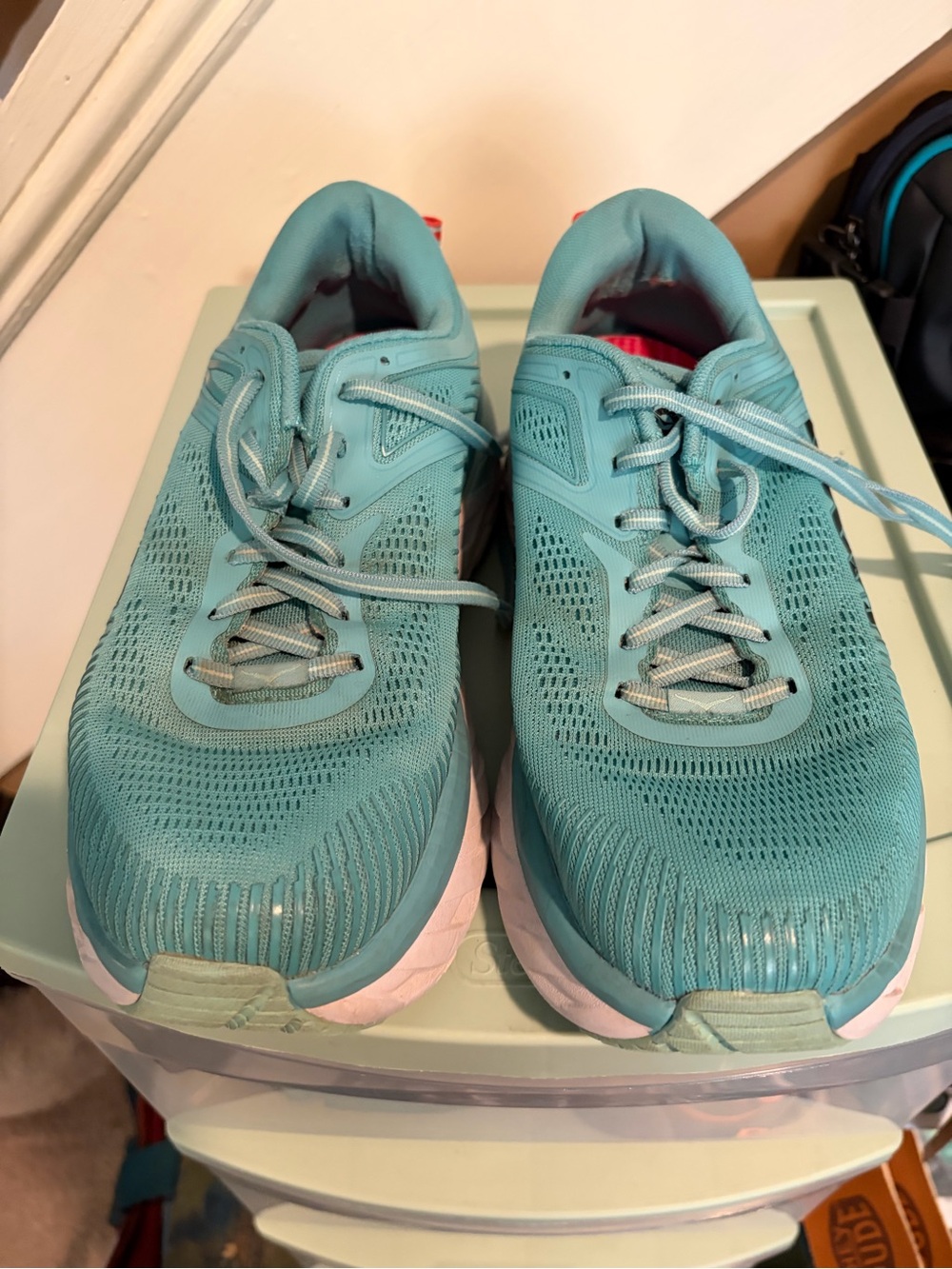Hoka One One Bondi 7 Women's Teal Athletic Running Shoes wide - Picture 2 of 4